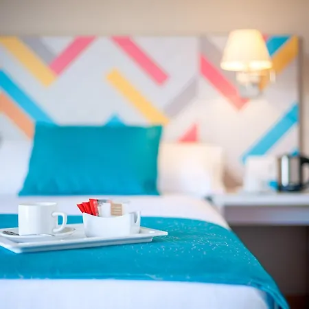 酒店 O7 Tenerife 4*