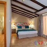 O7 Tenerife Hotel 4*