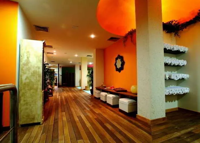 O7 Tenerife ホテル 4*