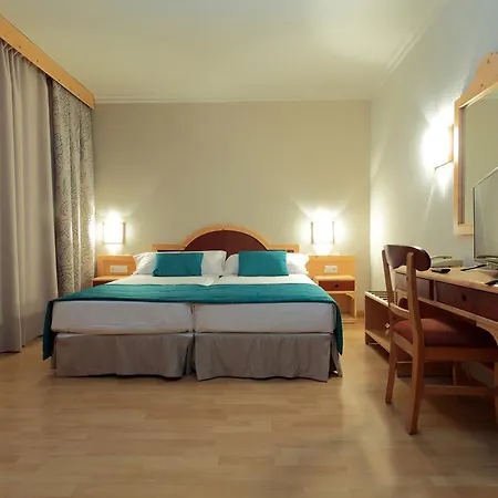 O7 Tenerife Szálloda 4*