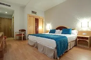 O7 Tenerife Szálloda