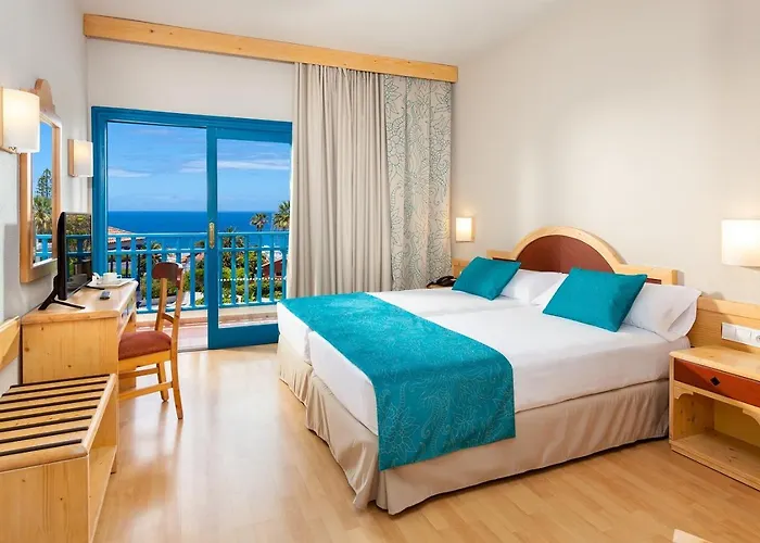 O7 Tenerife Puerto de la Cruz (Tenerife)