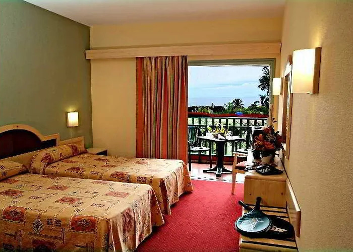 O7 Tenerife 4* Puerto de la Cruz (Tenerife)